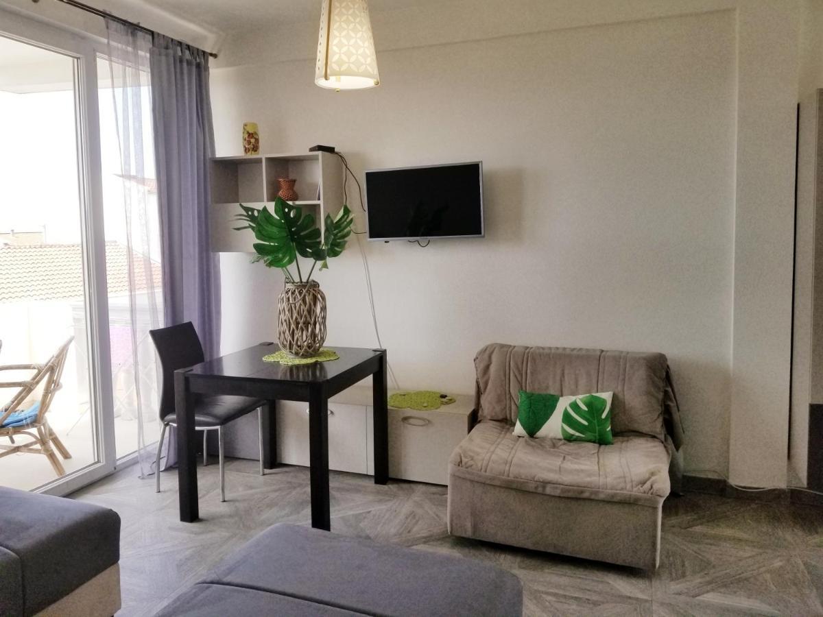 Aparthotel Monterria Bar Εξωτερικό φωτογραφία